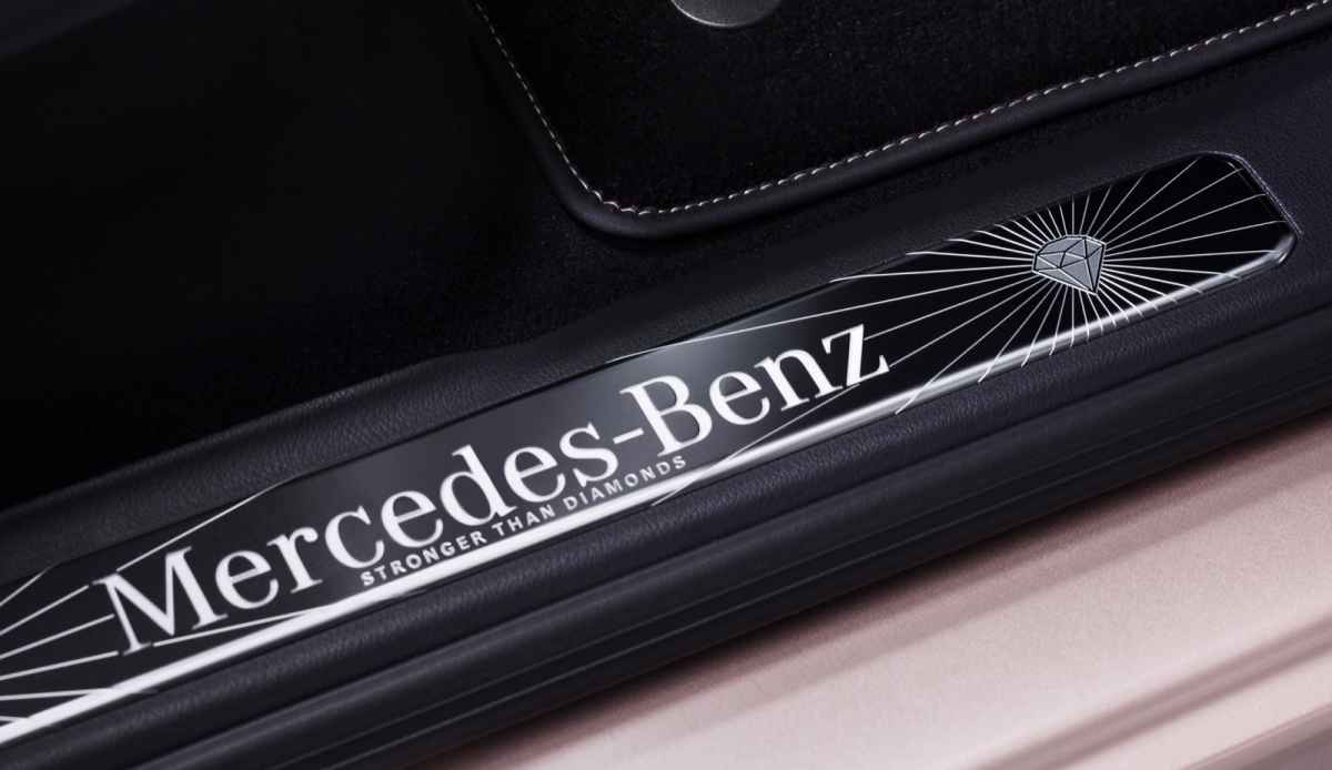 Mercedes-Benz G-Class STRONGER THAN DIAMONDS Edition (300шт)